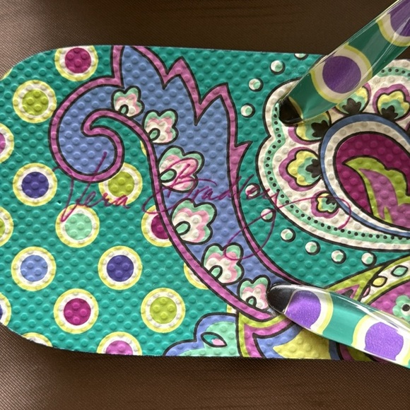 Vera Bradley Blue Island Medallion Floral Dot Colorful Paisley Flip Flops Sz LRG - Picture 2 of 9